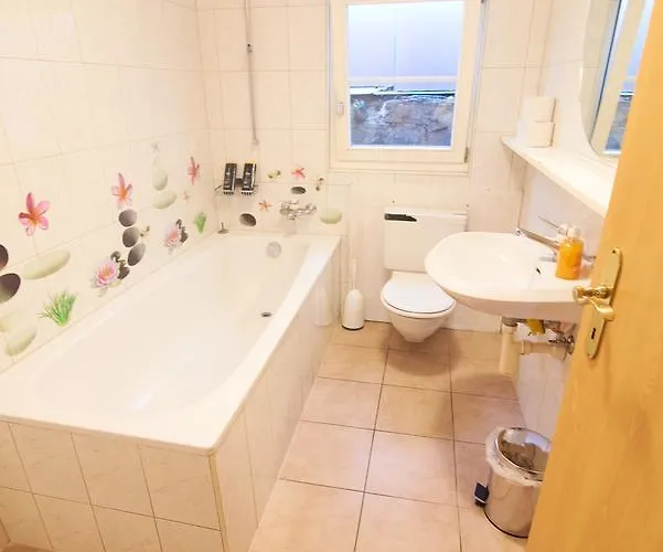 페라리 아파트먼트